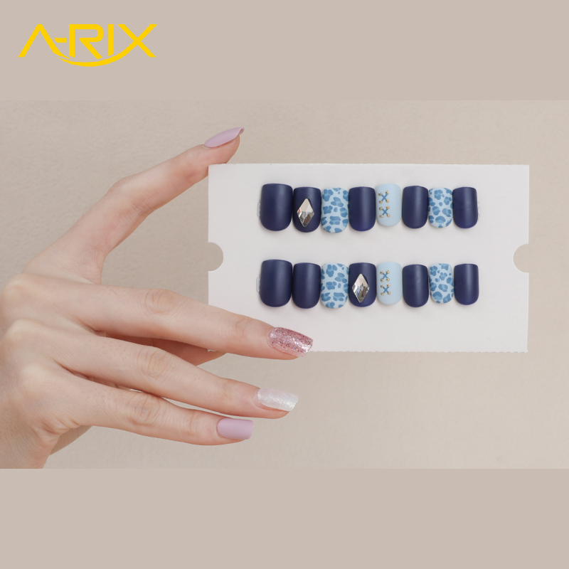 Handmade Press-on Nails Blue Gradient Collection Auto Adhesive Fake Nail Customize